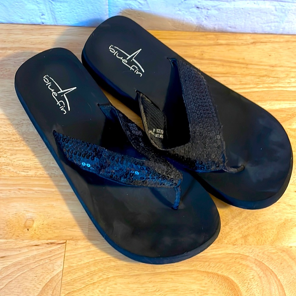 Blue Fin Black Sequin Flip Flops